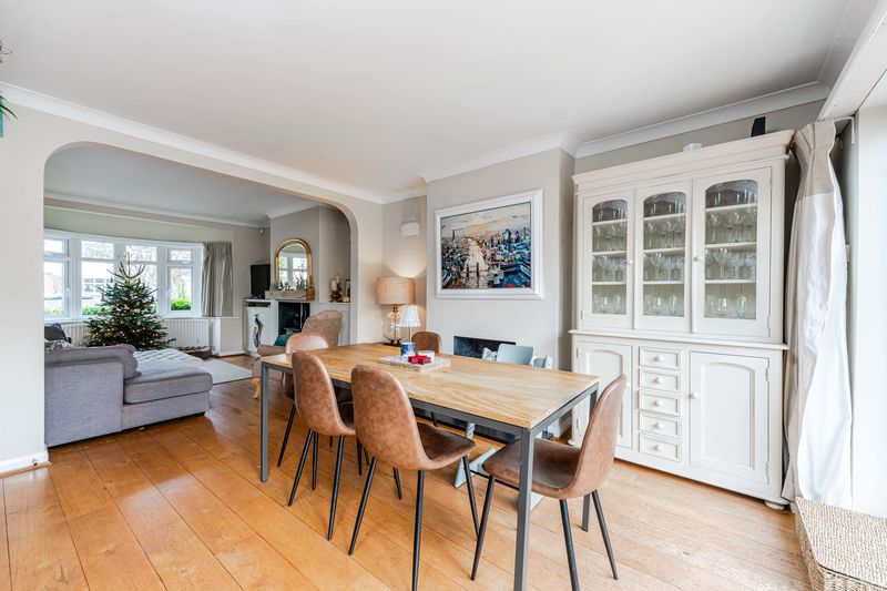 Dining Area- click for photo gallery